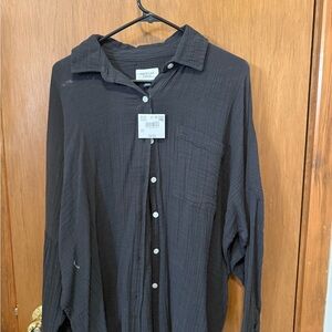 American Eagle Outfitters Black Button Down Shirt